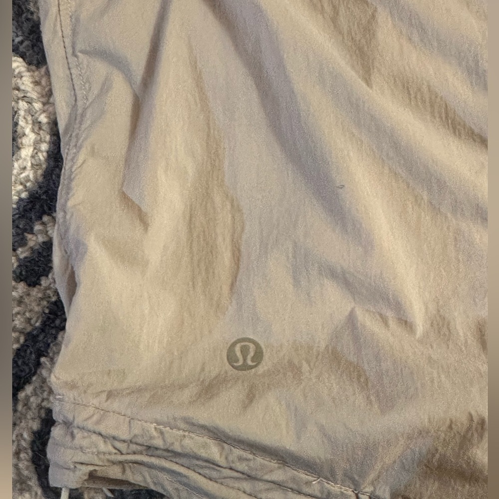 Lululemon Light Rain/Wind Jacket - image 4